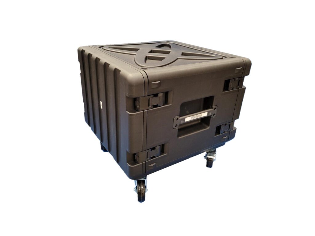 Challenger 19″ 8U Mala Rígida Moldada por Injeção com Rack